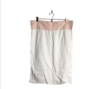 Incanto fine home linens | Ivory & Pink Paisley Detail Linen pillowcase